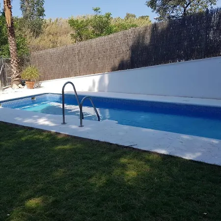 Alpandeire Apartment *